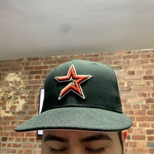 Astros 2005 World Series, Pink Brim